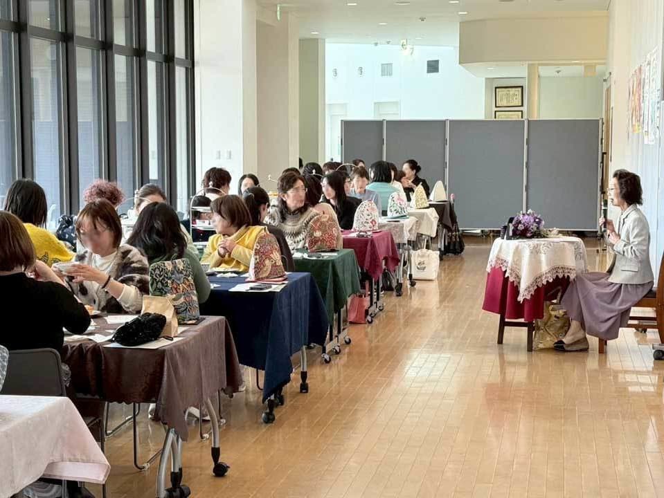 アフタヌーンティーのレクチャーの様子